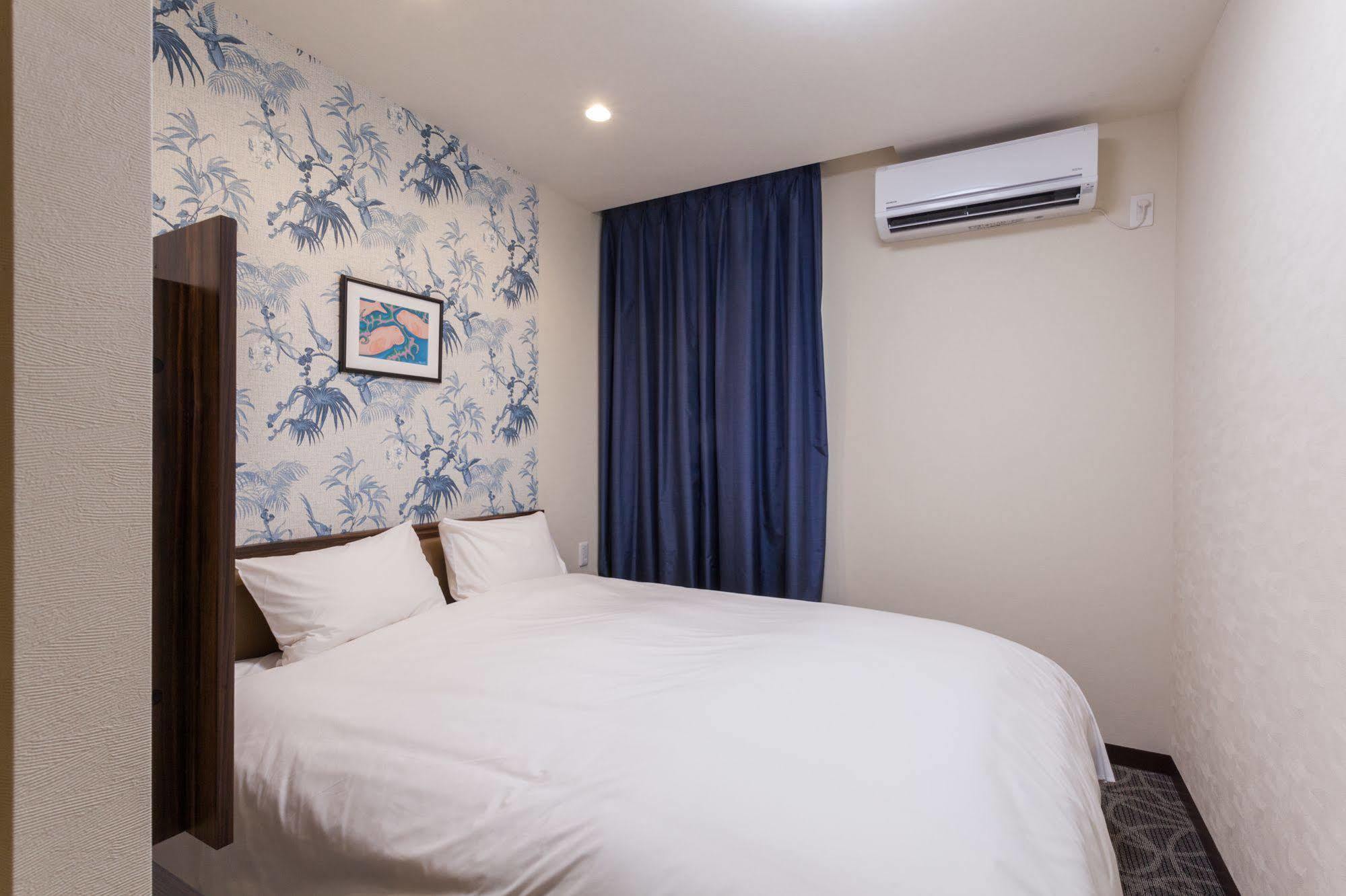Kariyushi LCH. Premium Hotel Naha Esterno foto